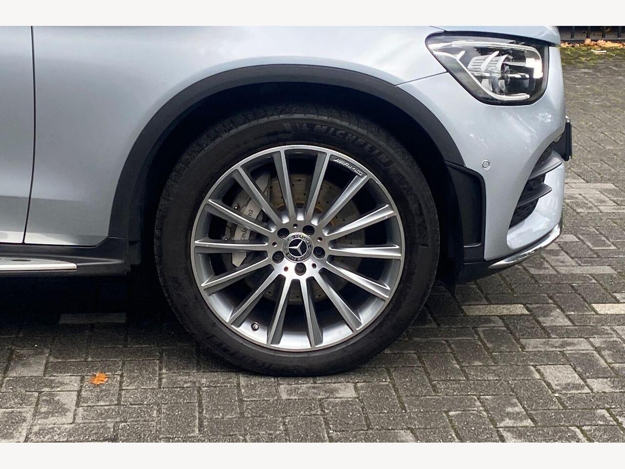 Used Mercedes-Benz GLC 2022 for sale - 76675541: Photo 4