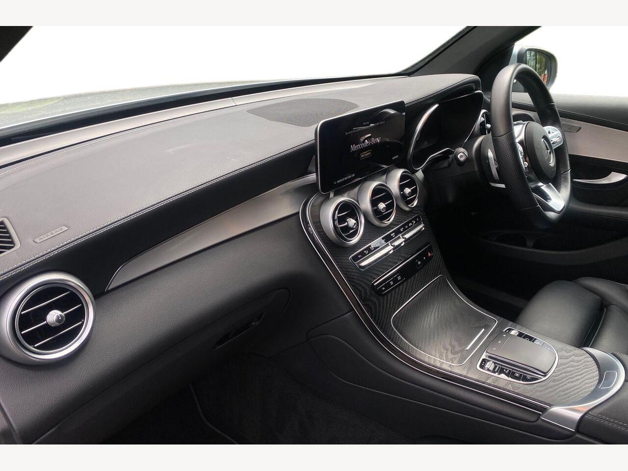 Used Mercedes-Benz GLC 2022 for sale - 76675541: Photo 9