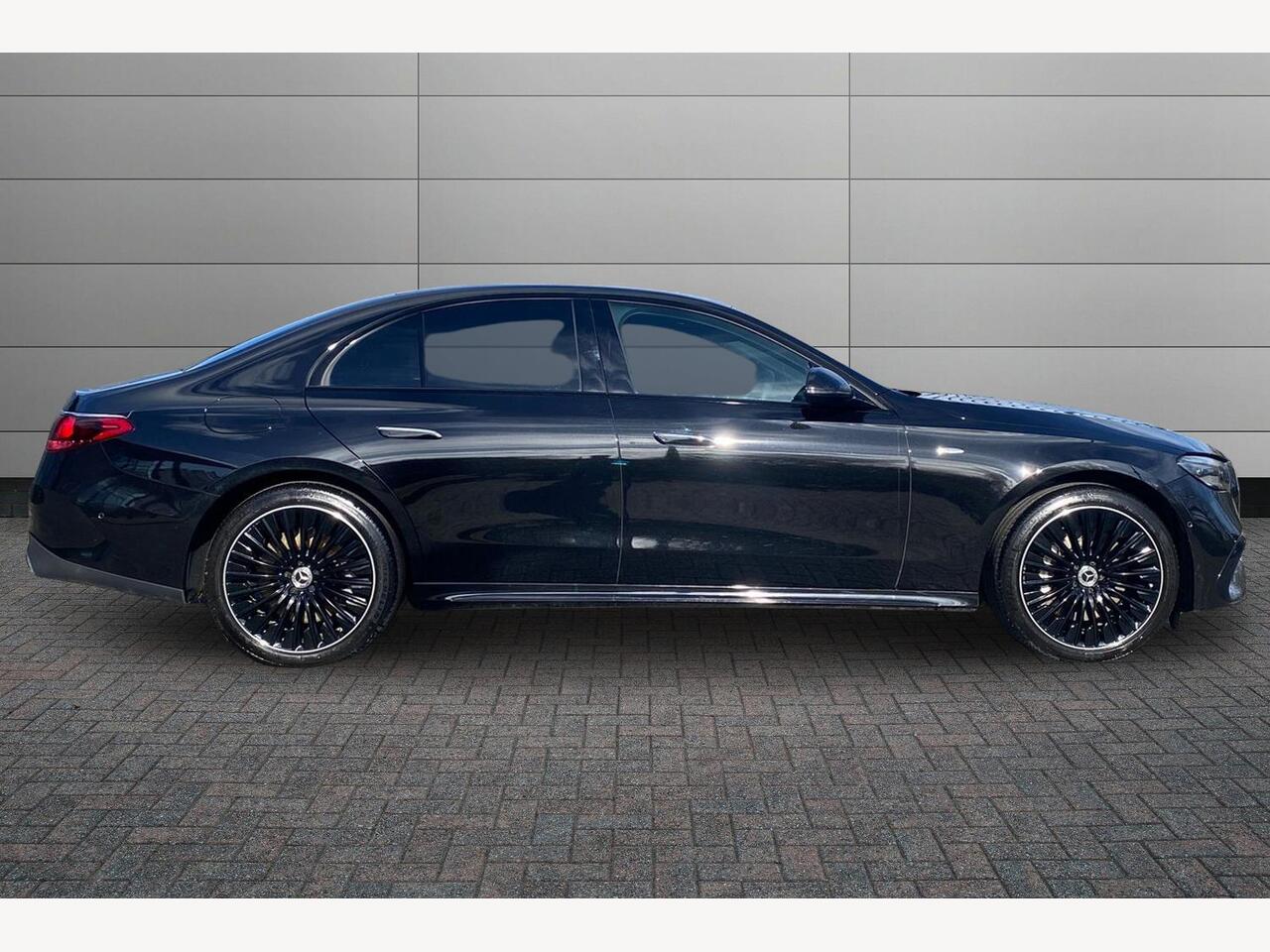 Used Mercedes-Benz E Class 2025 for sale - 77959464: Photo 3