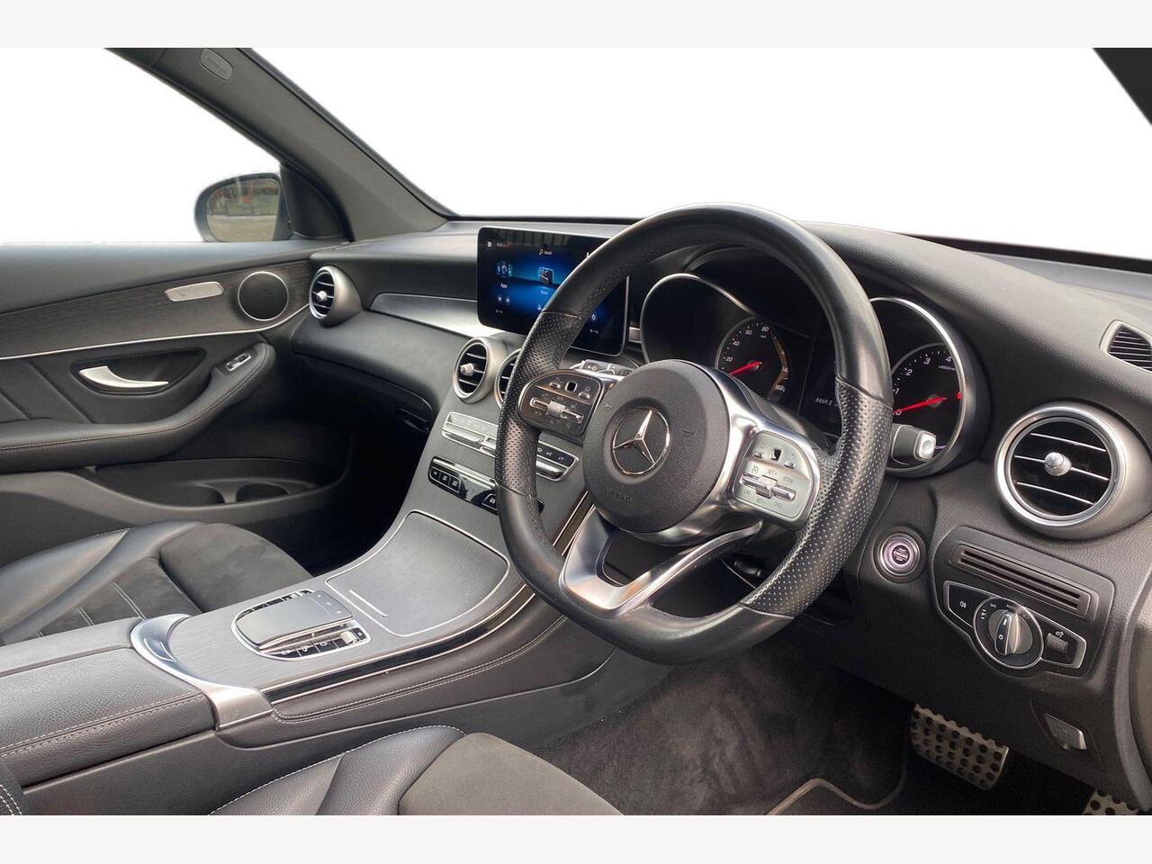 Used Mercedes-Benz GLC 2020 for sale - 77770889: Photo 5