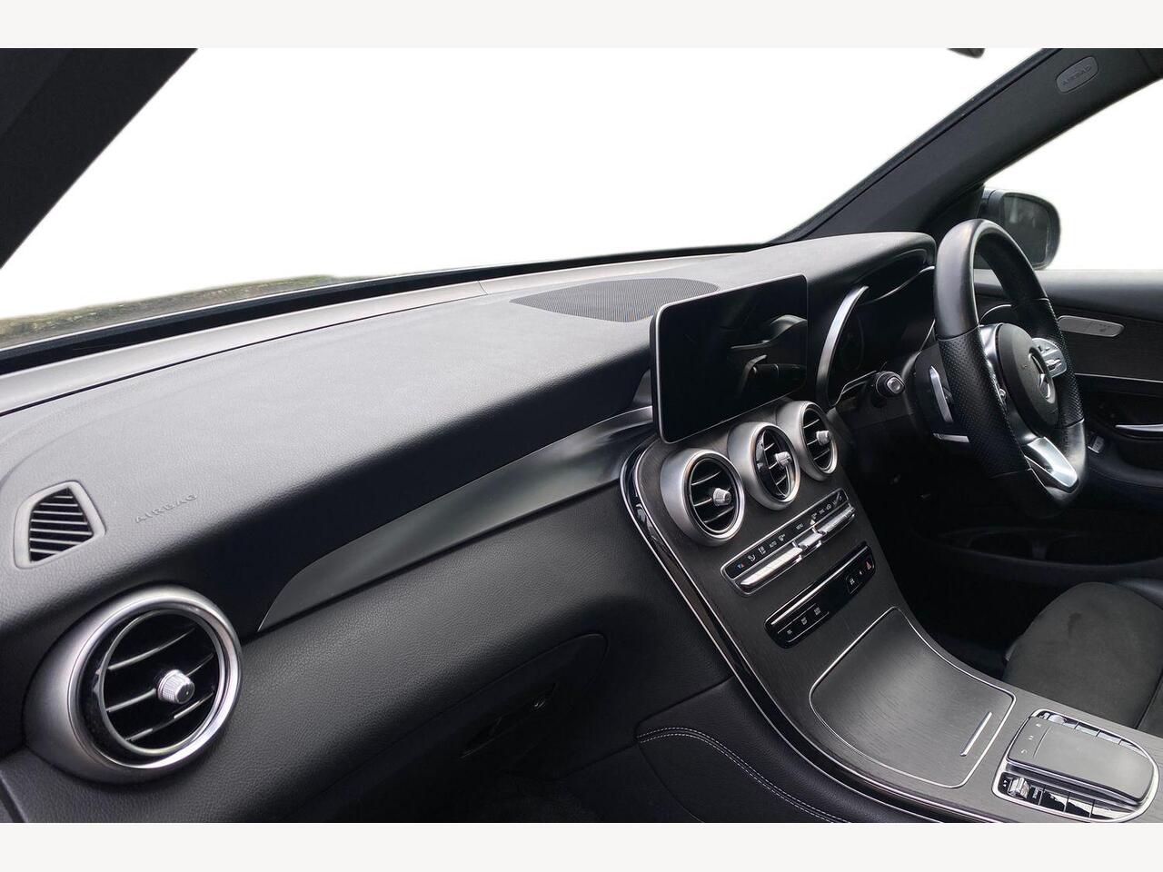 Used Mercedes-Benz GLC 2020 for sale - 77770889: Photo 9