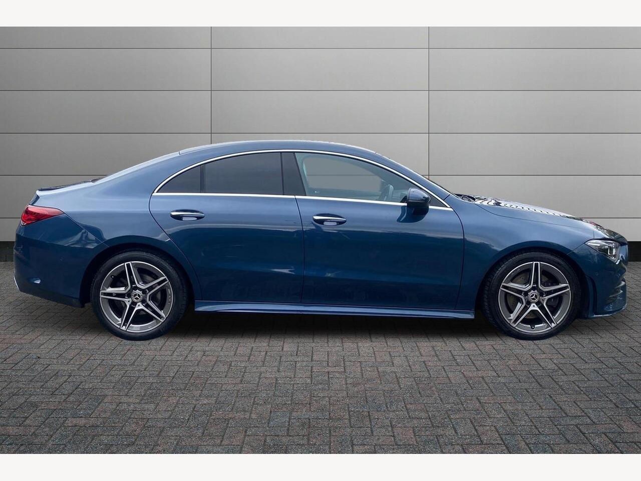 Used Mercedes-Benz CLA 2022 for sale - 76675462: Photo 3