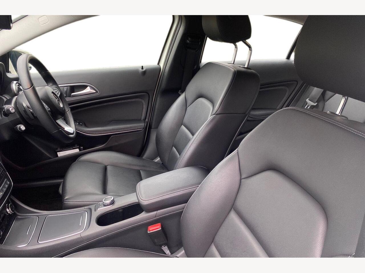 Used Mercedes-Benz A-Class 2018 for sale - 77910916: Photo 10