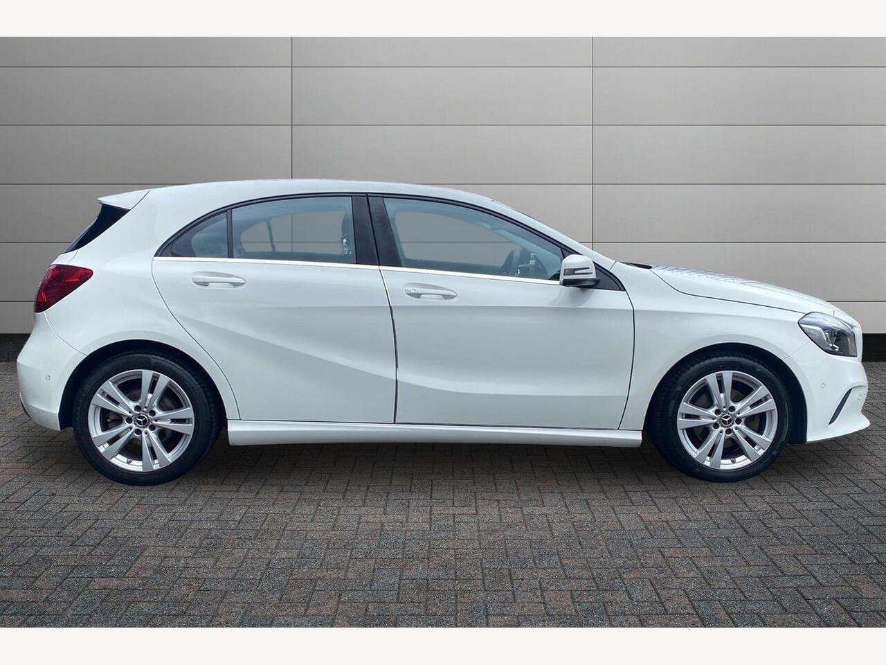 Used Mercedes-Benz A-Class 2018 for sale - 77910916: Photo 3