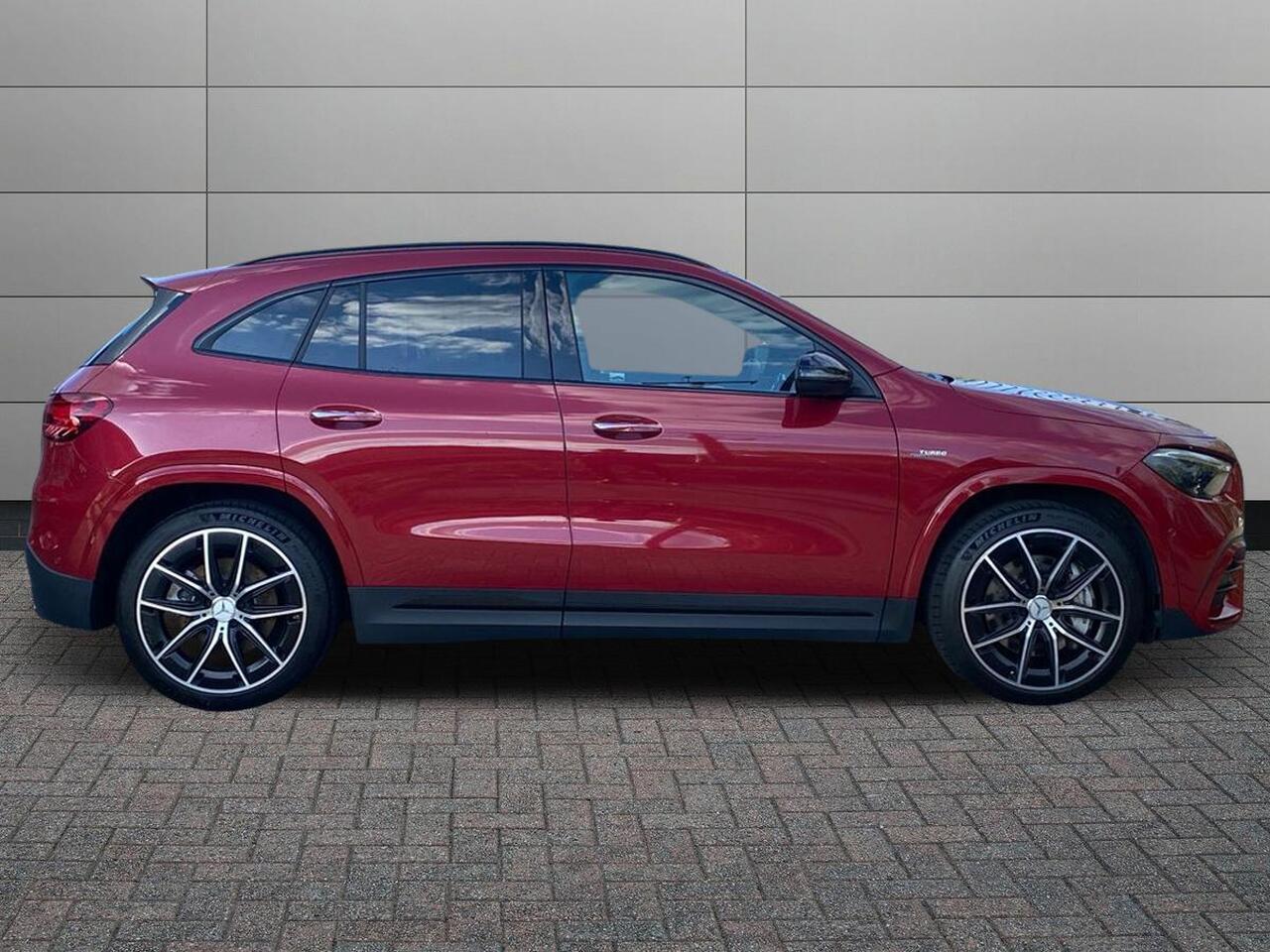Used Mercedes-Benz GLA 2024 for sale - 76677112: Photo 3