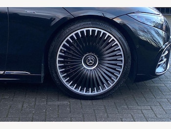 Used Mercedes-Benz EQS 2022 for sale - 77018184: Photo