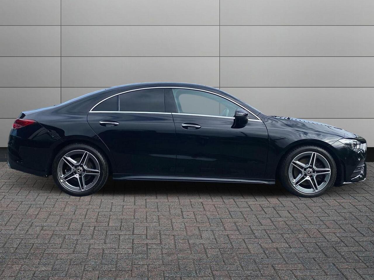 Used Mercedes-Benz CLA 2022 for sale - 76674336: Photo 3