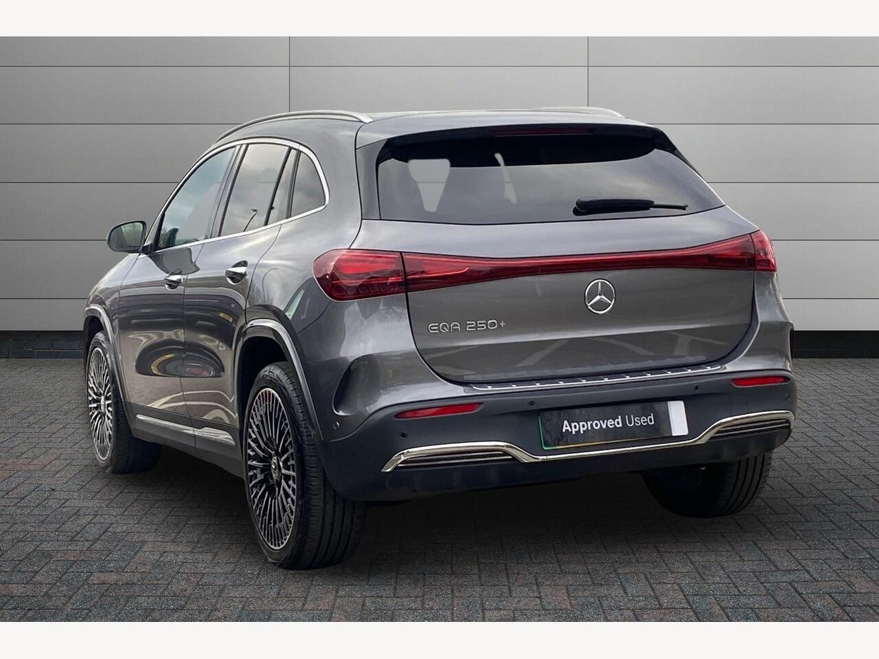 Used Mercedes-Benz EQA 2025 for sale - 78084776: Photo 2