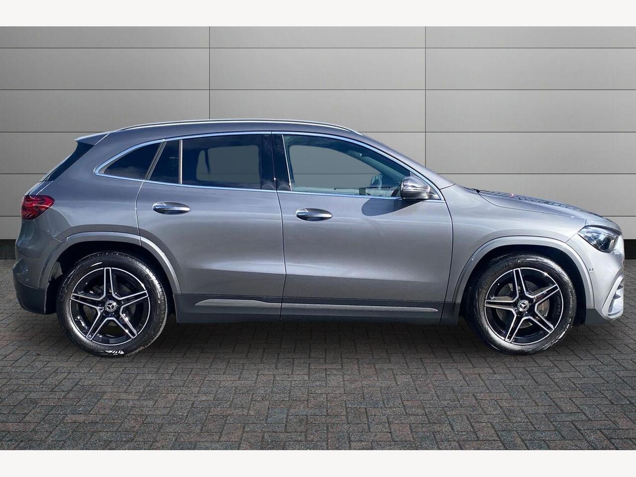 Used Mercedes-Benz GLA 2025 for sale - 77885275: Photo 3