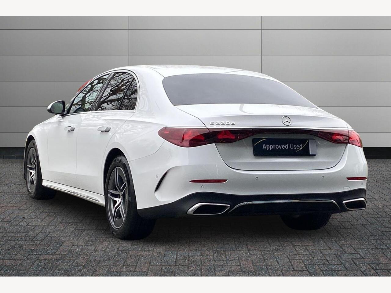 Used Mercedes-Benz E Class 2025 for sale - 78141156: Photo 2