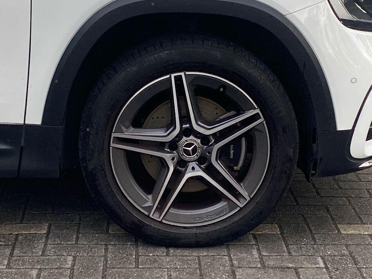 Used Mercedes-Benz GLB 2024 for sale - 76677557: Photo 4