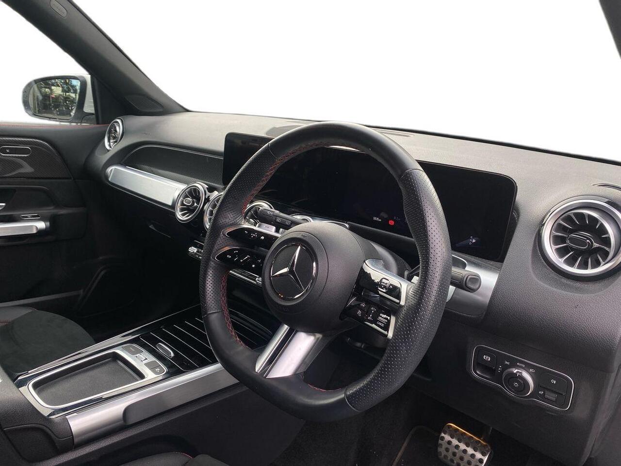 Used Mercedes-Benz GLB 2024 for sale - 76677557: Photo 5