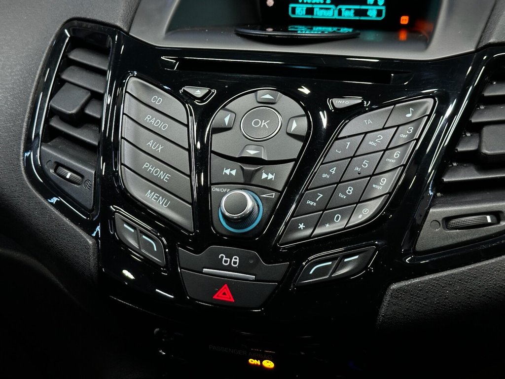 Used Ford Fiesta 2015 for sale - 76768033: Photo 26