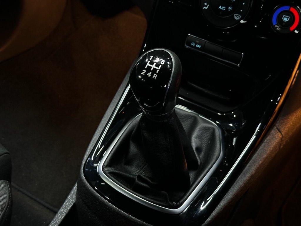 Used Ford Fiesta 2015 for sale - 76768033: Photo 28