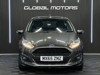 Used Ford Fiesta 2015 for sale - 76768033: Photo