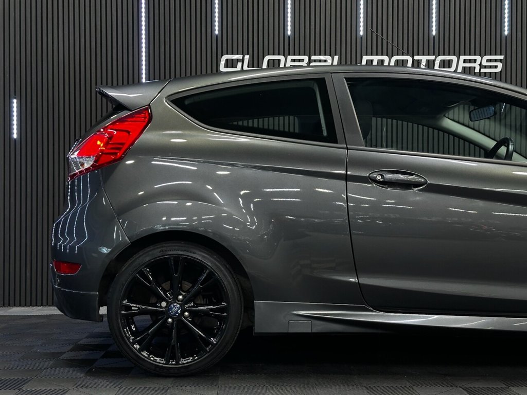 Used Ford Fiesta 2015 for sale - 76768033: Photo 7