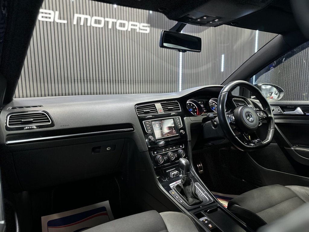 Used Volkswagen Golf 2015 for sale - 77507981: Photo 21