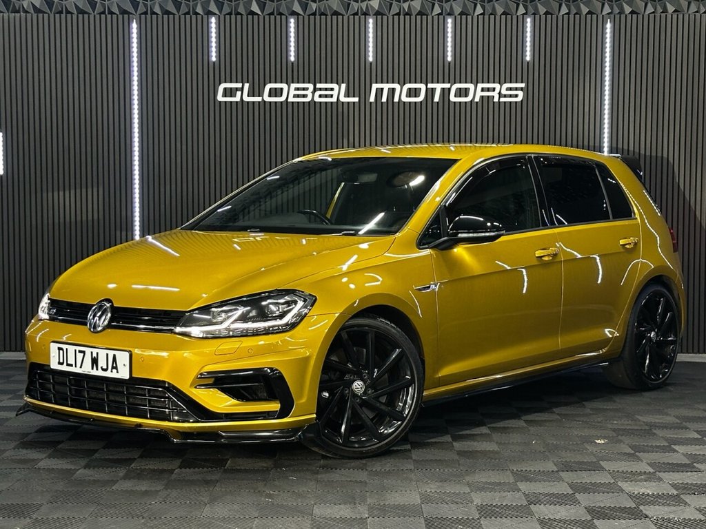 Used Volkswagen Golf 2017 for sale - 77976353: Photo 2