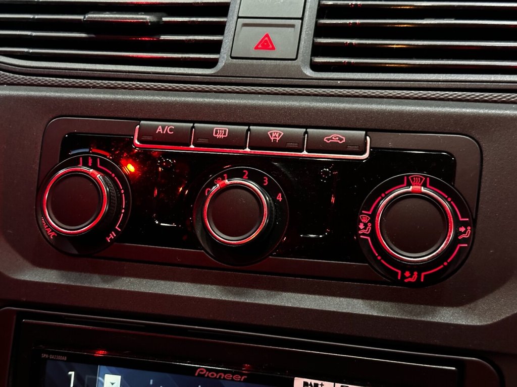 Used Volkswagen Caddy 2017 for sale - 77301948: Photo 21