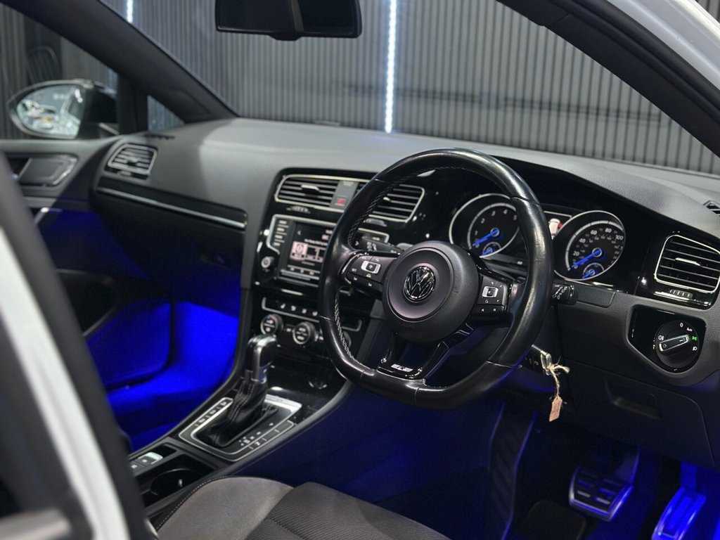 Used Volkswagen Golf 2016 for sale - 77327943: Photo 24