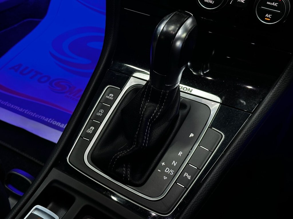 Used Volkswagen Golf 2016 for sale - 77327943: Photo 31