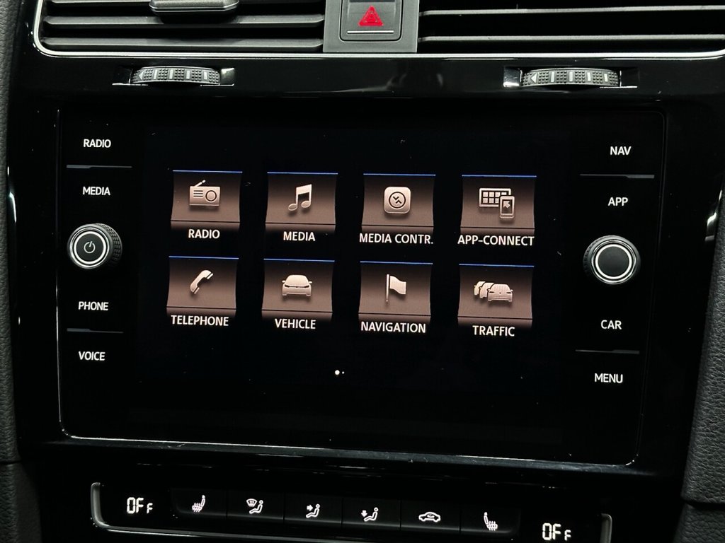 Used Volkswagen Golf 2017 for sale - 77572113: Photo 30