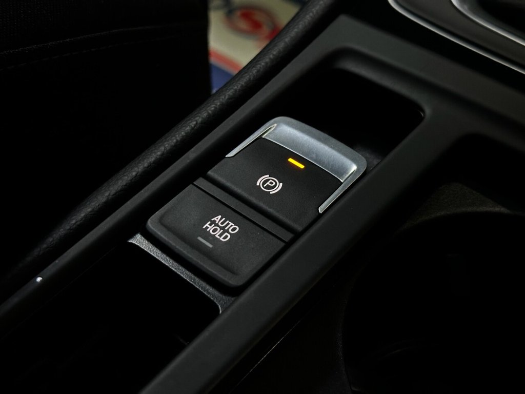 Used Volkswagen Golf 2017 for sale - 77572113: Photo 35