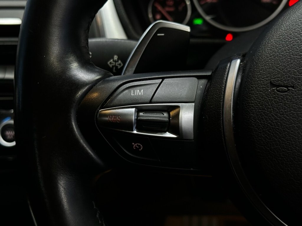 Used BMW 3 Series 2015 for sale - 77593810: Photo 28