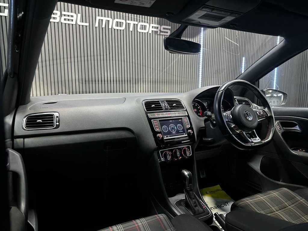 Used Volkswagen Polo 2016 for sale - 76768086: Photo 24