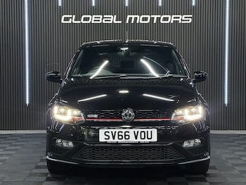 Used Volkswagen Polo 2016 for sale - 76768086: Photo