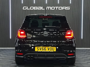 Used Volkswagen Polo 2016 for sale - 76768086: Photo