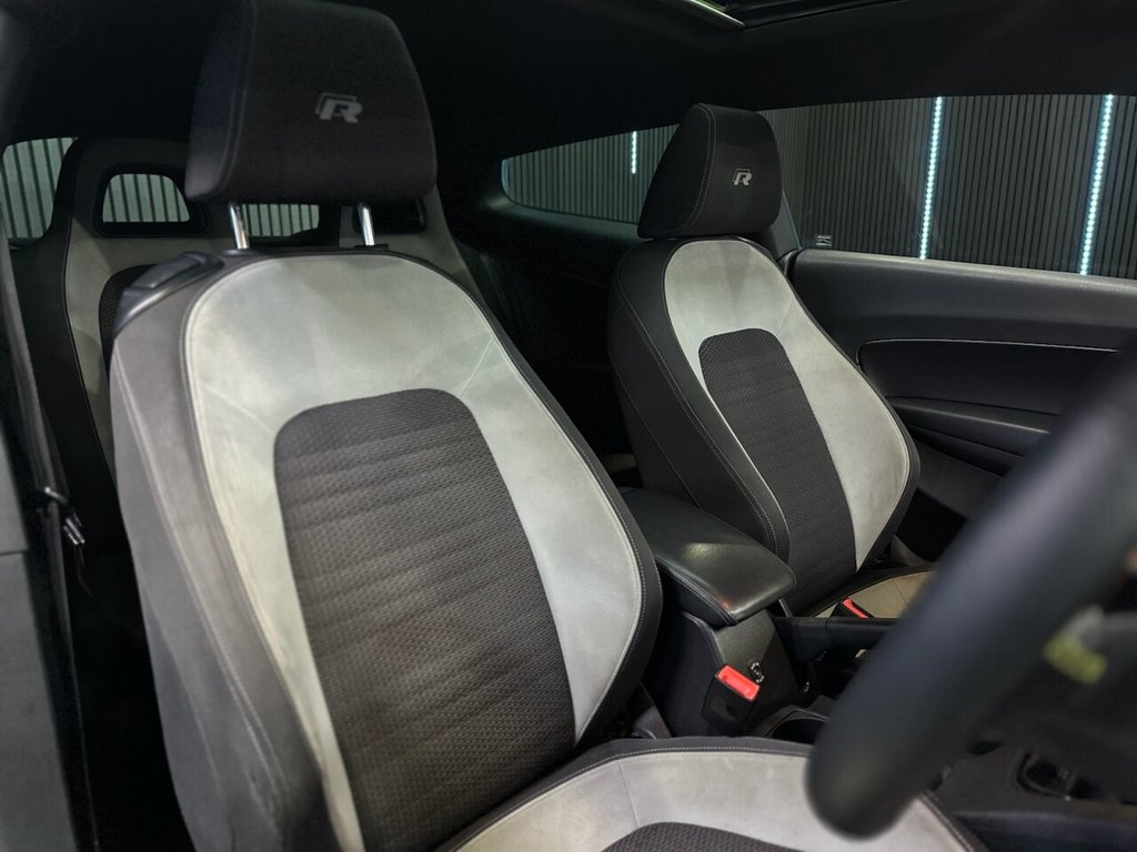 Used Volkswagen Scirocco 2012 for sale - 77546643: Photo 18