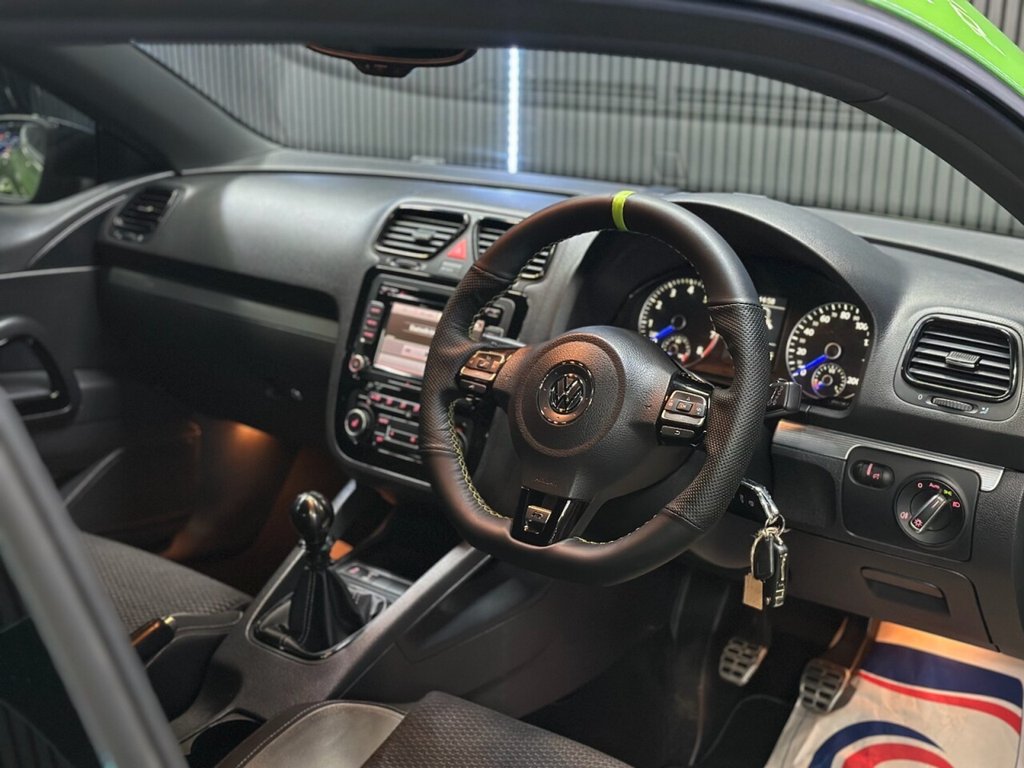 Used Volkswagen Scirocco 2012 for sale - 77546643: Photo 24