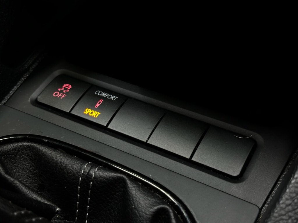 Used Volkswagen Scirocco 2012 for sale - 77546643: Photo 30