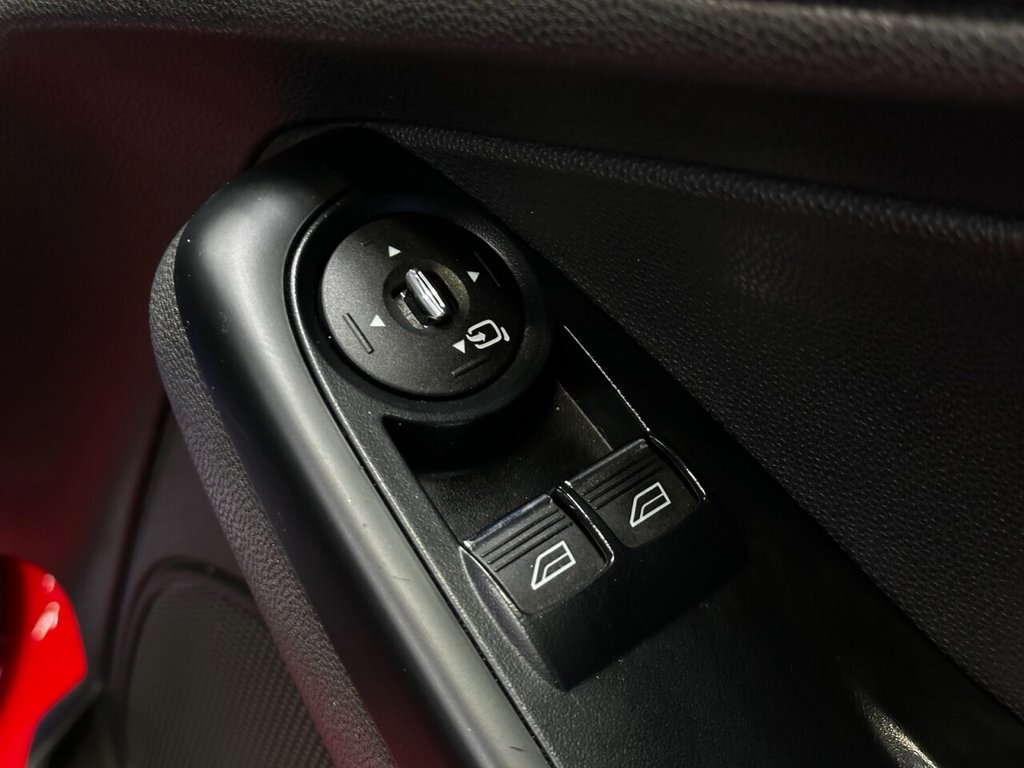 Used Ford Fiesta 2014 for sale - 77187896: Photo 34