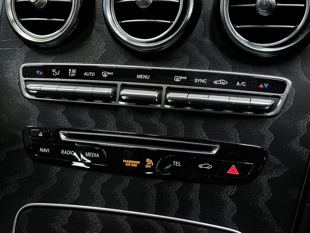 Used Mercedes-Benz GLC 2017 for sale - 76768737: Photo 30