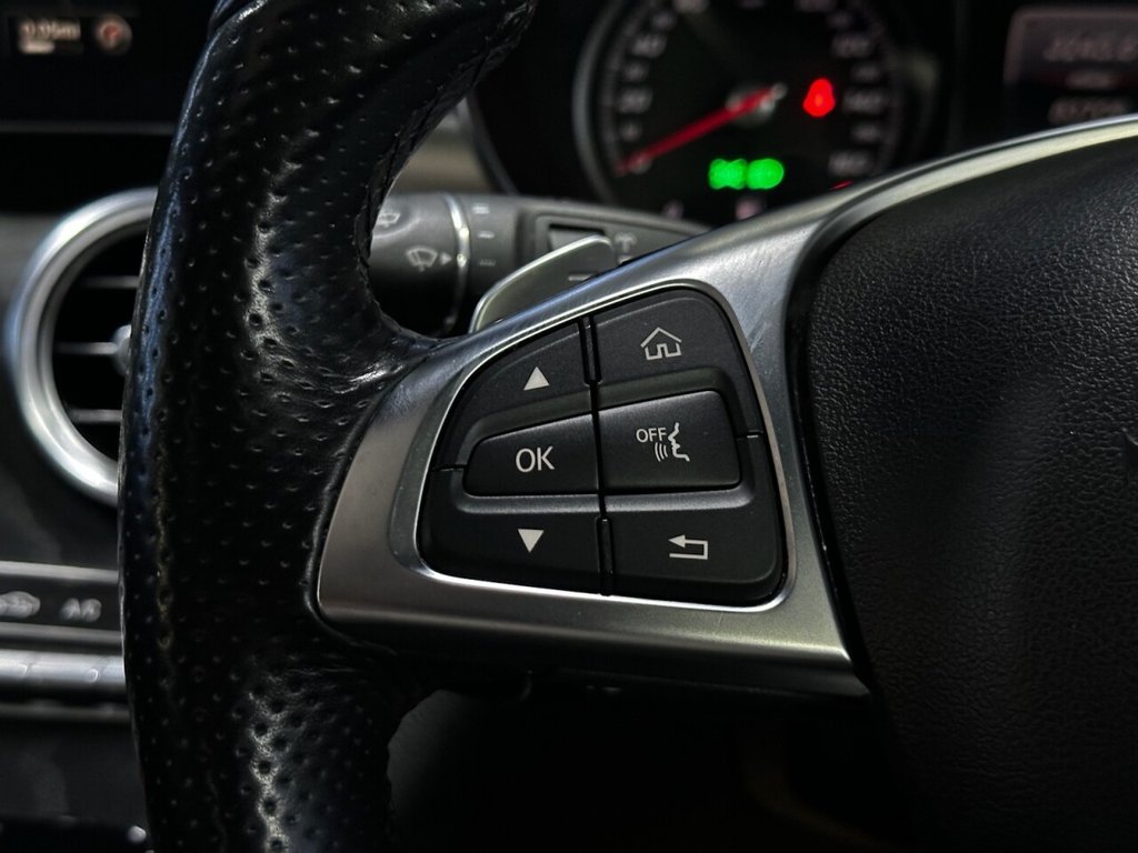 Used Mercedes-Benz GLC 2017 for sale - 76768737: Photo 32