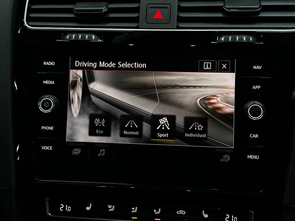 Used Volkswagen Golf 2019 for sale - 77188253: Photo 30