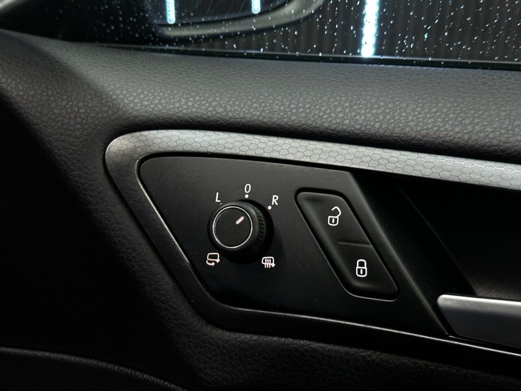 Used Volkswagen Golf 2019 for sale - 77188253: Photo 37