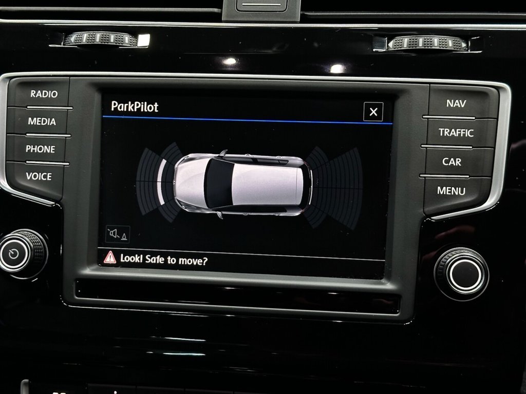 Used Volkswagen Golf 2016 for sale - 77072614: Photo 29