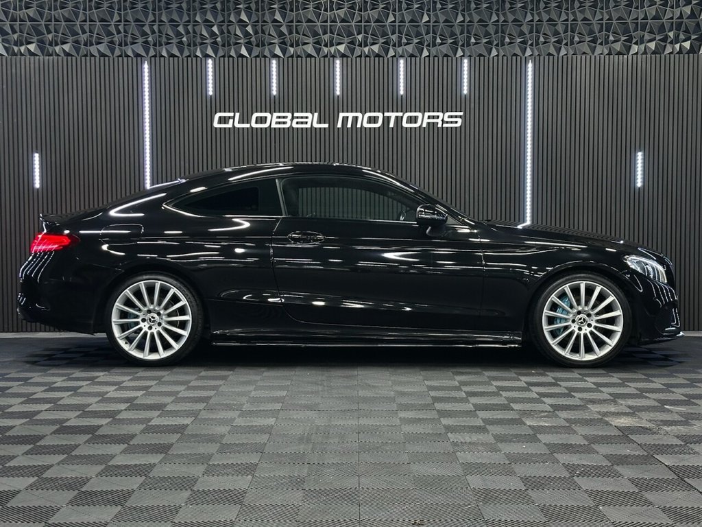 Used Mercedes-Benz C Class 2017 for sale - 77038100: Photo 4