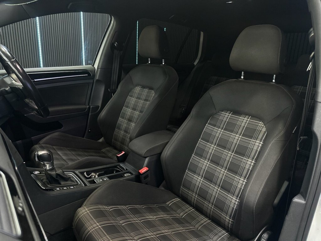Used Volkswagen Golf 2017 for sale - 77747922: Photo 16