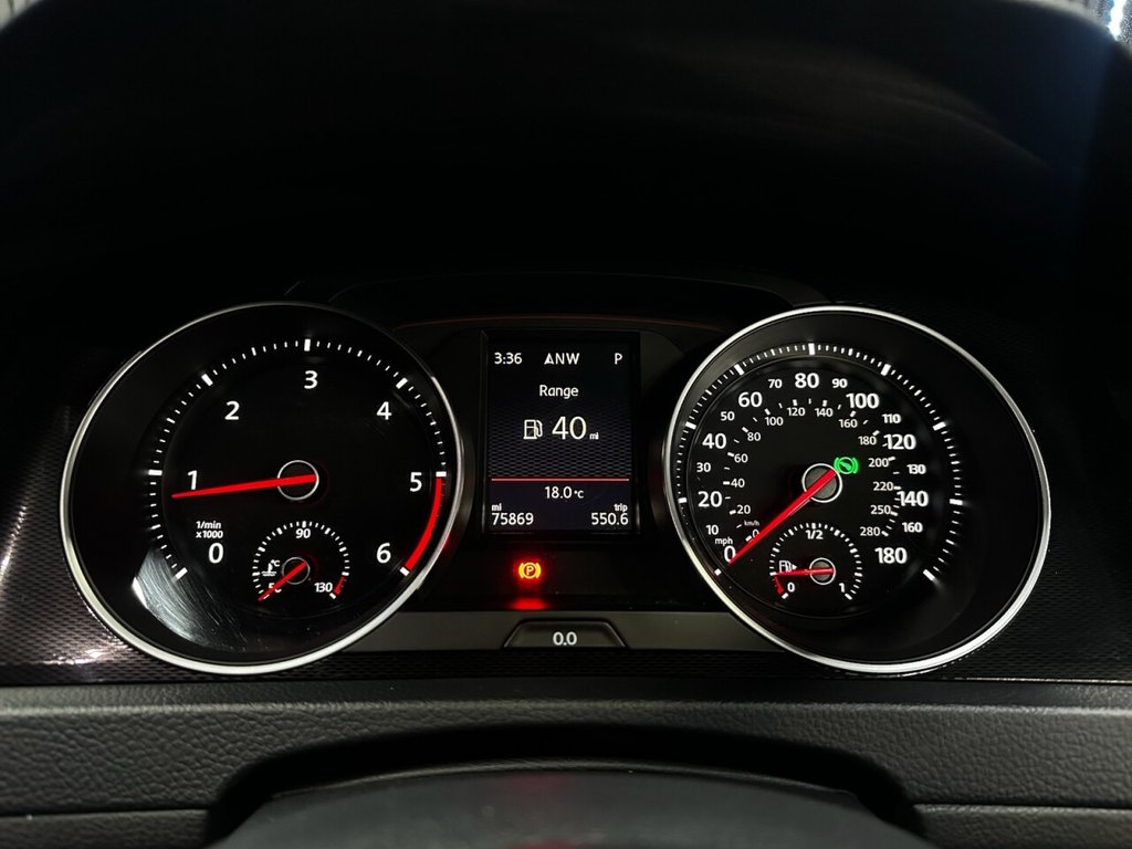 Used Volkswagen Golf 2017 for sale - 77747922: Photo 23