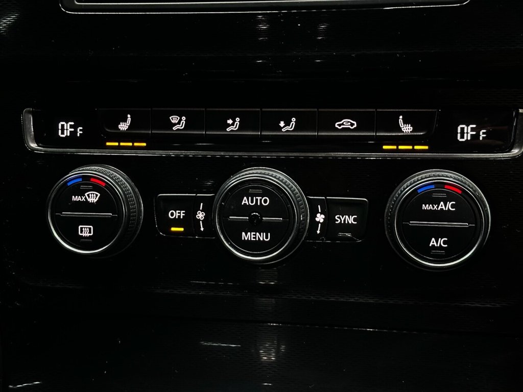 Used Volkswagen Golf 2017 for sale - 77747922: Photo 28