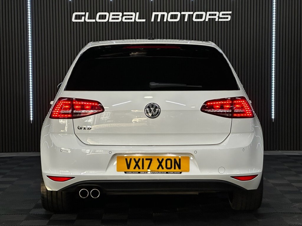 Used Volkswagen Golf 2017 for sale - 77747922: Photo 4