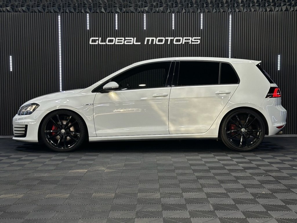 Used Volkswagen Golf 2017 for sale - 77747922: Photo 6