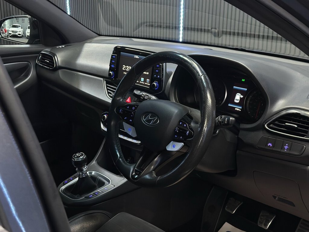 Used Hyundai i30 2018 for sale - 76973283: Photo 23