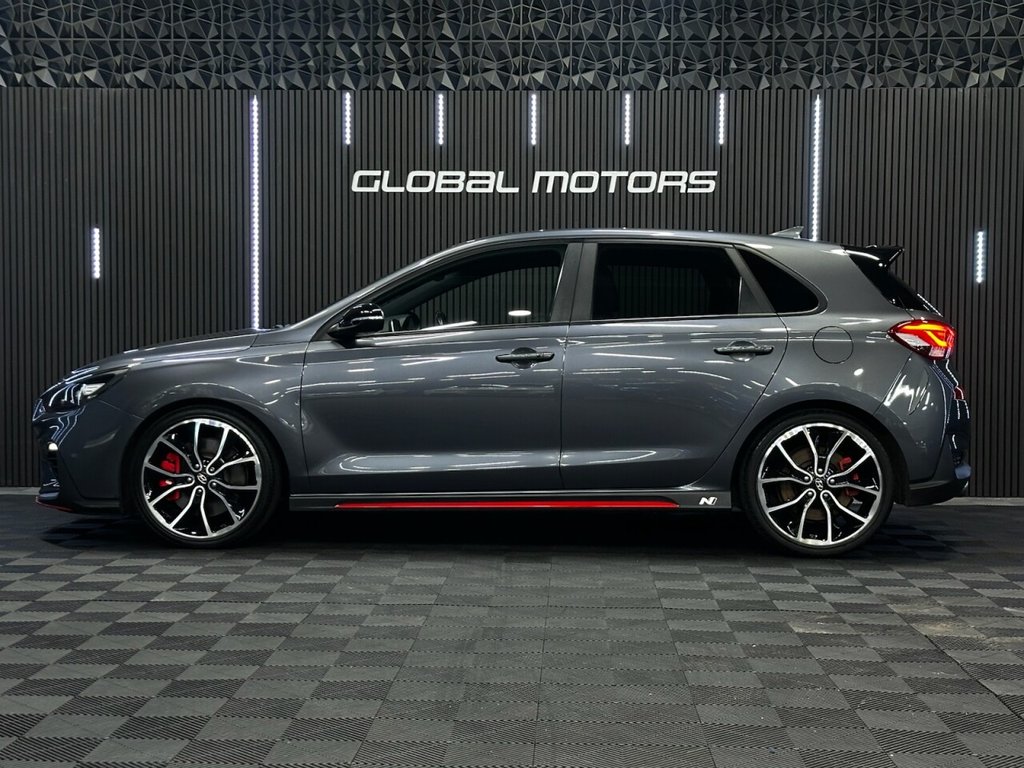 Used Hyundai i30 2018 for sale - 76973283: Photo 5