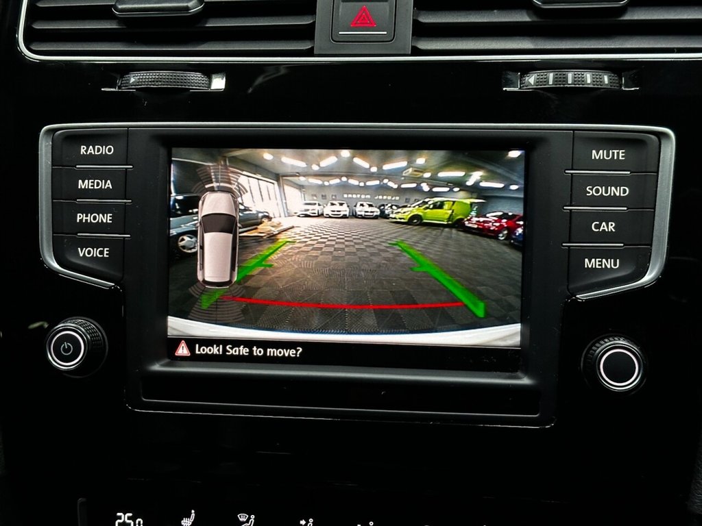 Used Volkswagen Golf 2016 for sale - 77072587: Photo 30