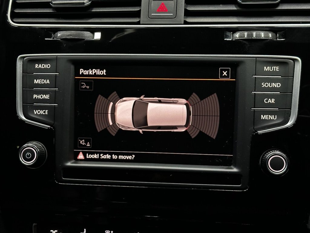 Used Volkswagen Golf 2016 for sale - 77072587: Photo 31